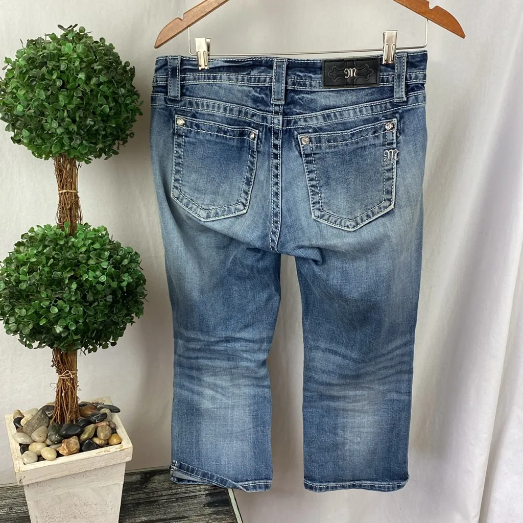 Miss Me Blue Denim Rhinestone & Pearl Embellished Cropped Capri Jeans 29 - Image 2