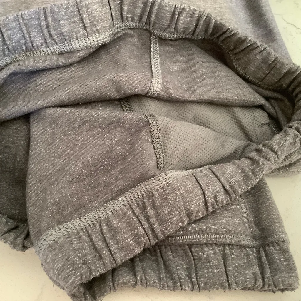 Lululemon long sleeve pace pusher half zip pullover top in heather slate gray 6 - Image 10