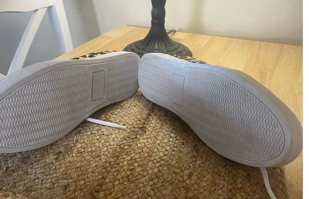 A Mano by Patricia Green Animal Print Sneakers, with leather uppers, S88 Black Size 11 - Image 7