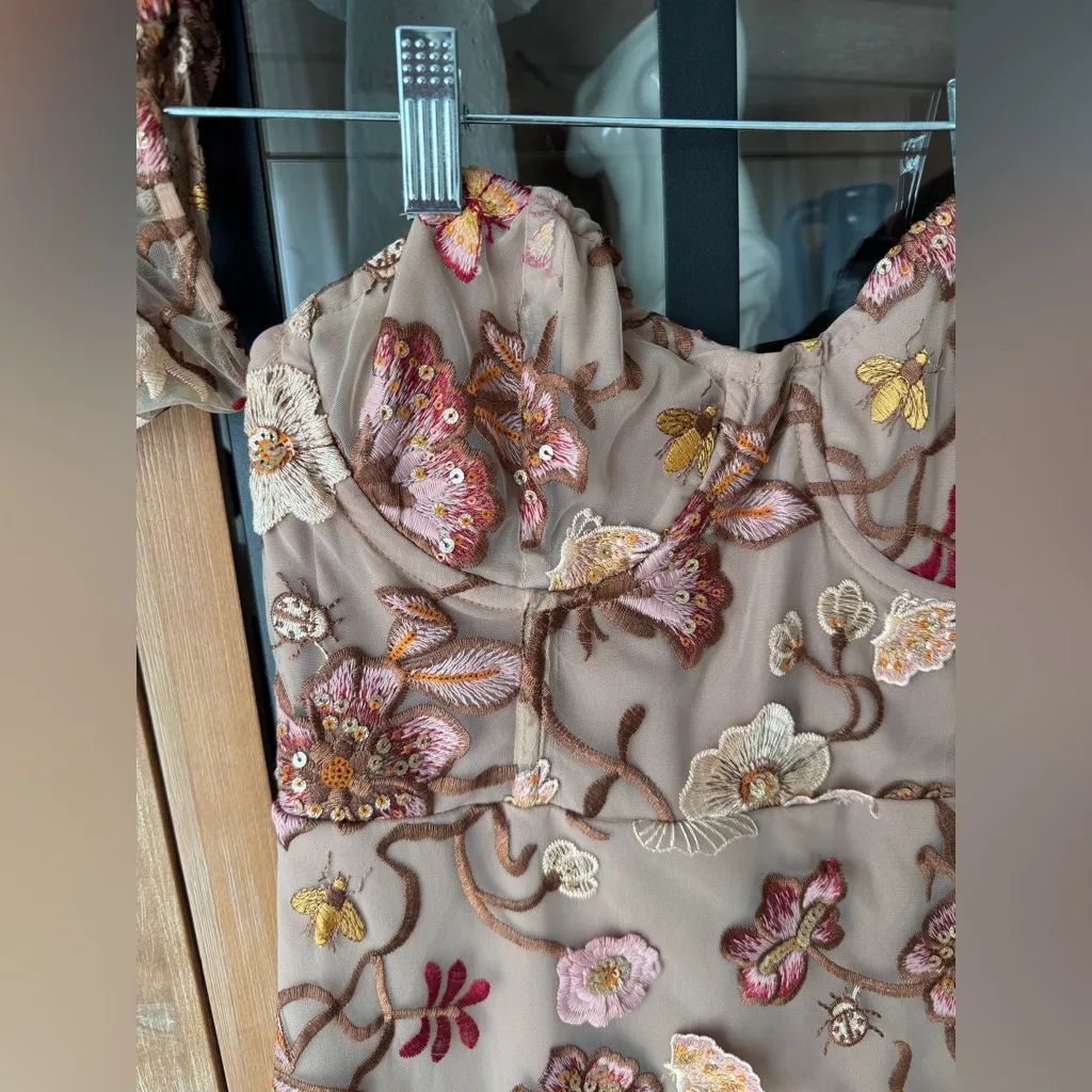 For love & lemons lace botanic dress sequins embellished embroidered floral mini - Image 10