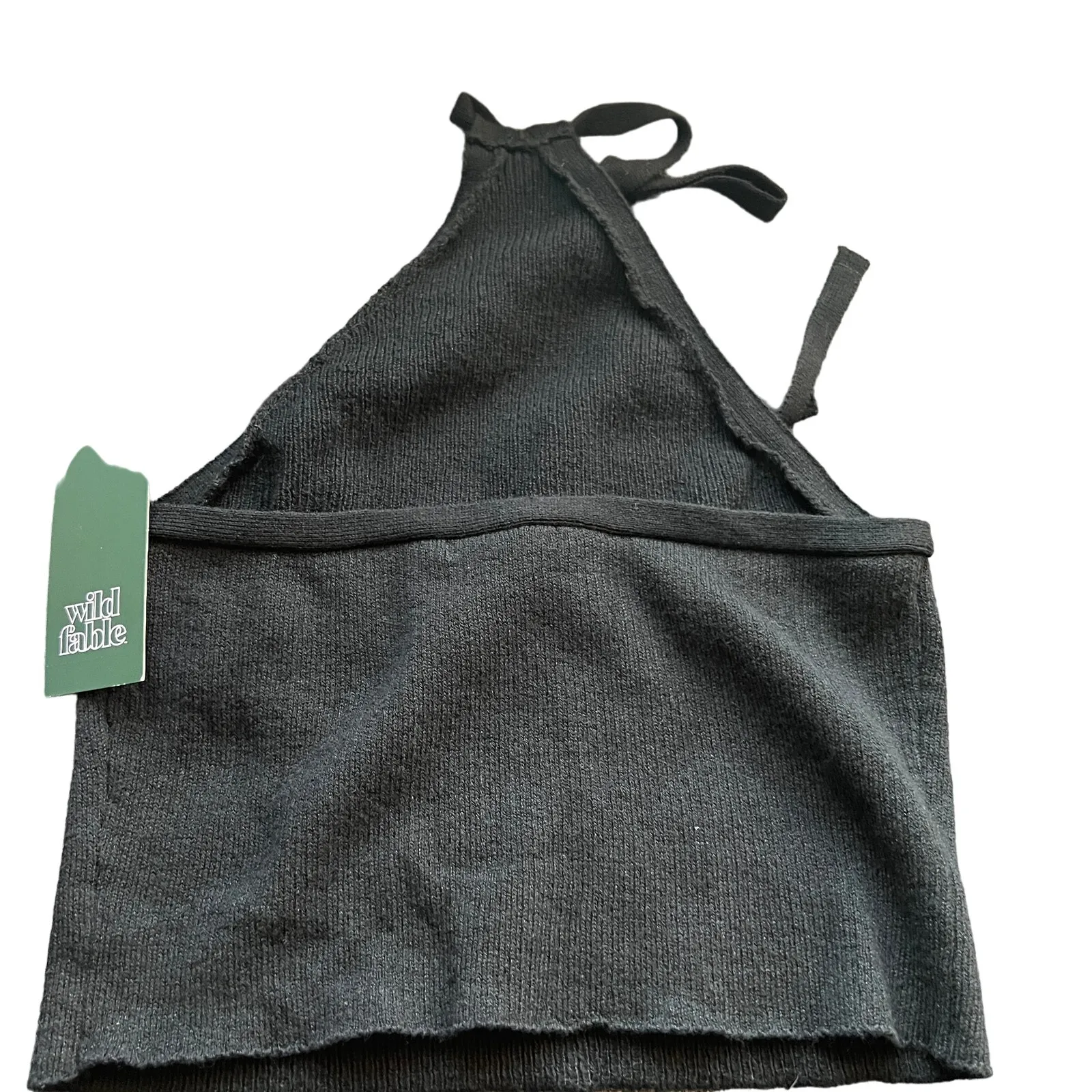Wild Fable Women's Black Y-Neck Cropped Sweater Tank Top - Size Small - NWT - Image 4