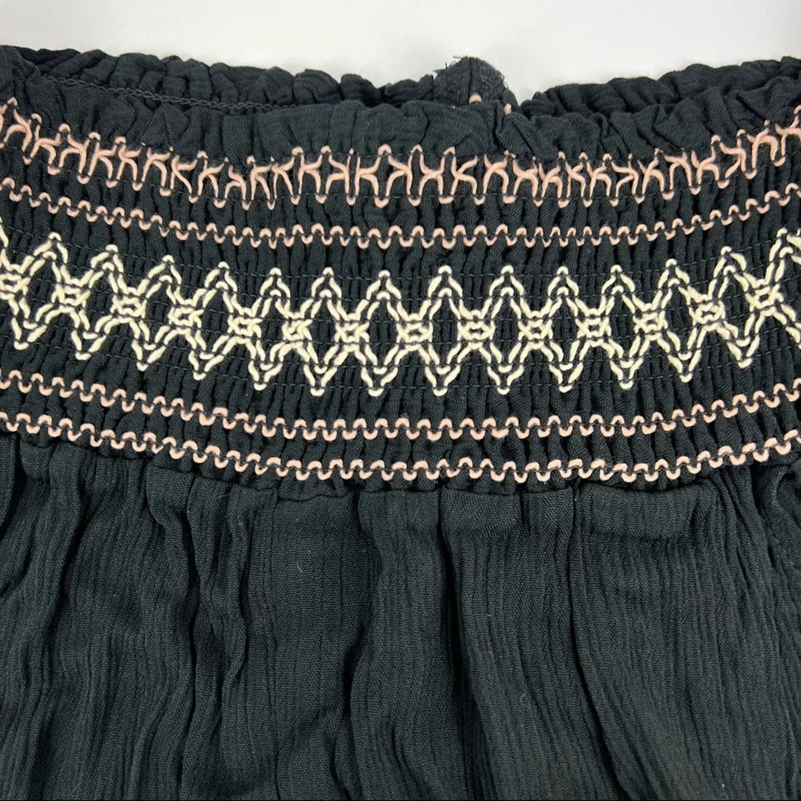 Be Bop Juniors' Black Smocked Elastic Waist Shorts - Size XS - NWT - Image 2