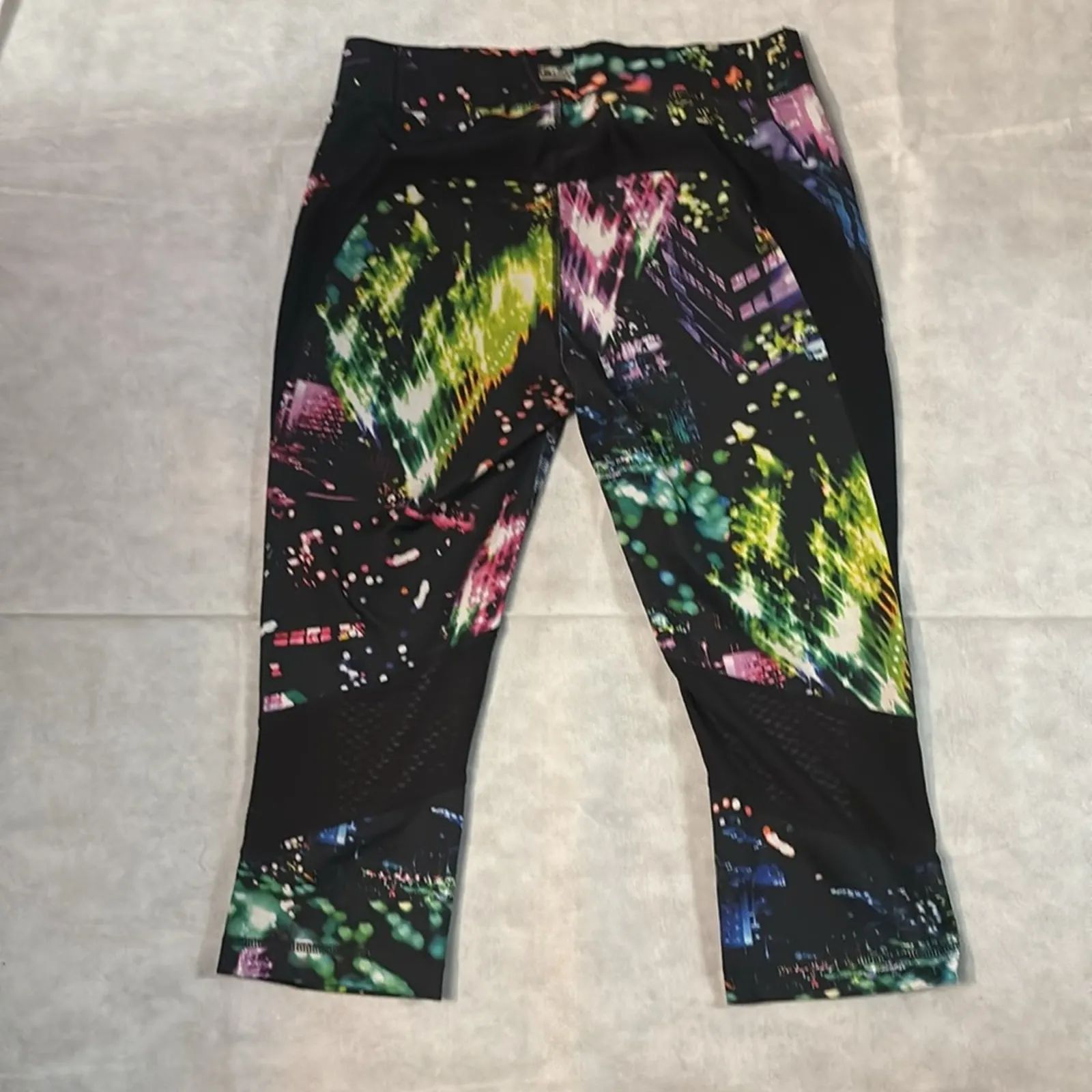 FILA Sport Performance City Lights Multi-color Mesh Capri Leggings S Activewear - Image 2