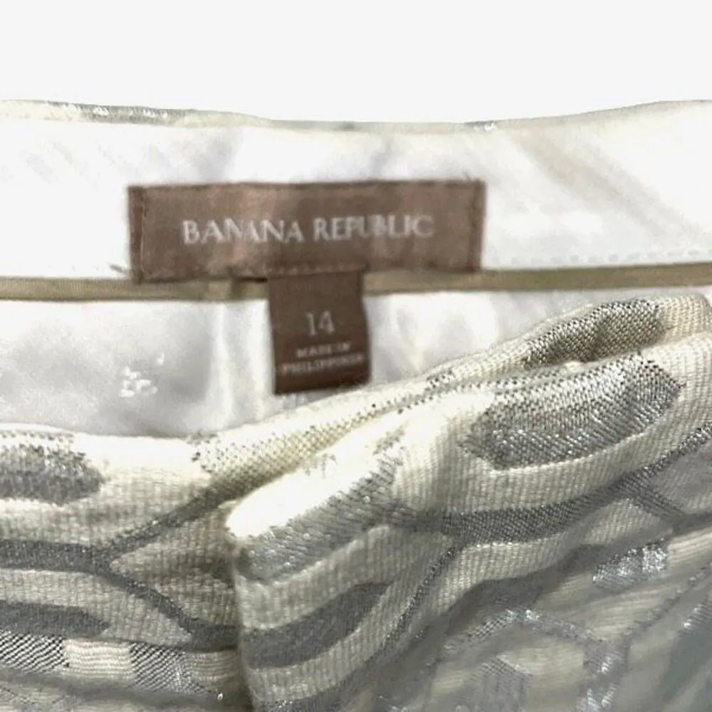 Banana Republic Vintage Womens Geometric Flat Front Shorts Beige Silver Metallic - Image 2