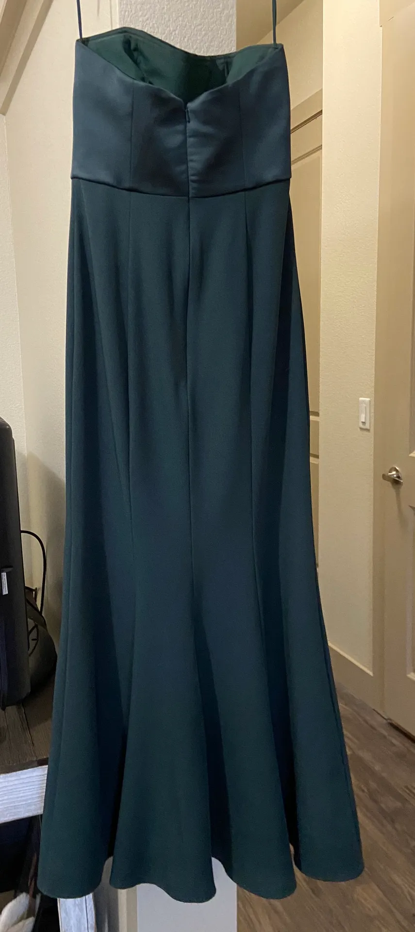 Green Formal Dress Size 2 - Image 4