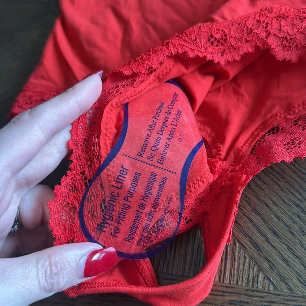 SKIMS FETS EVERYBODY LACE CAMI BODYSUIT, X-Small, LIMITED EDITION CAYENNE,$64 - Image 12