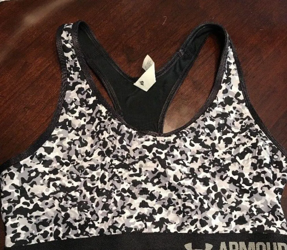 Under Armour Black Camo Racerback Sports Bra Small - Image 2