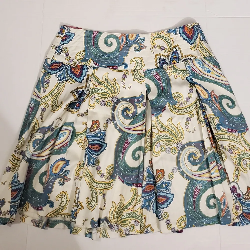 🔥SALE🔥Izod White Multicolor Floral Tribal Print Skirt 12 - Image 8