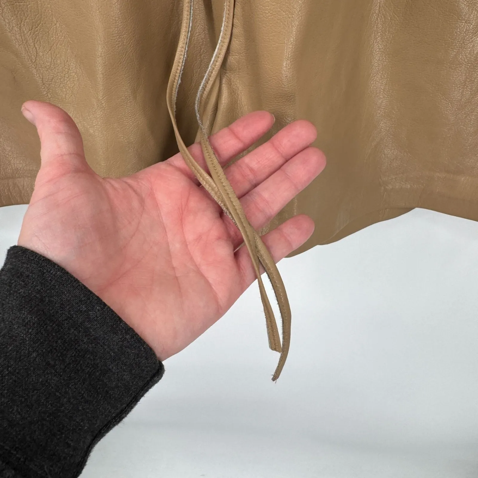 Good American Better Than‎ Leather High Waist Short Womens 4 XL Warm Carmel - Image 4