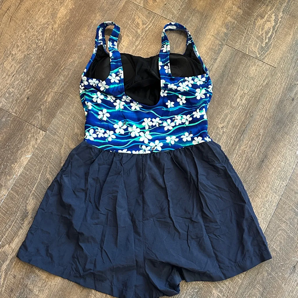 White Sand One Piece Swim Suit with Shorts Floral Modest Size 12 Blue - Image 3