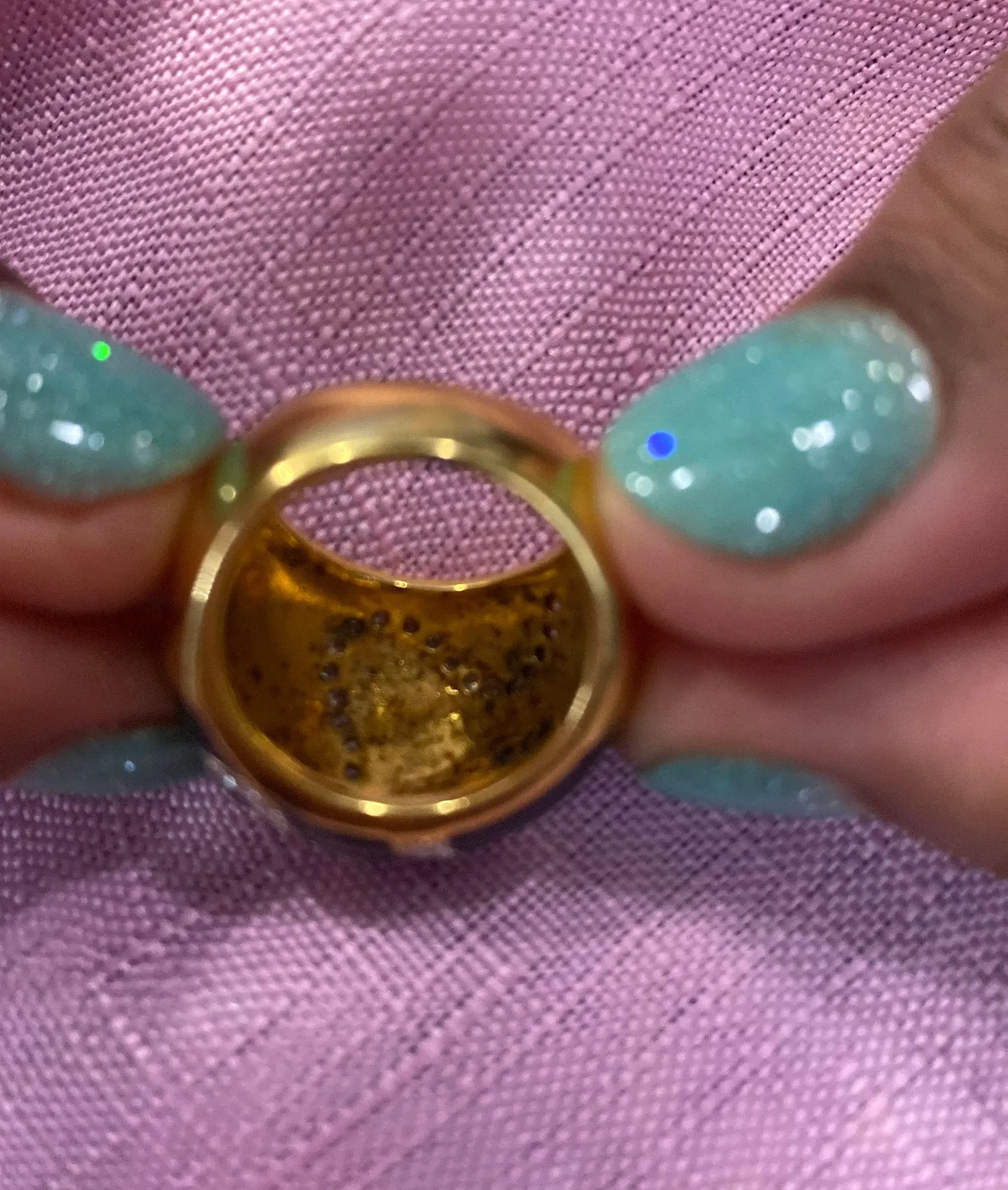 Beautiful Fashion Ring Size 5.5 - Image 3