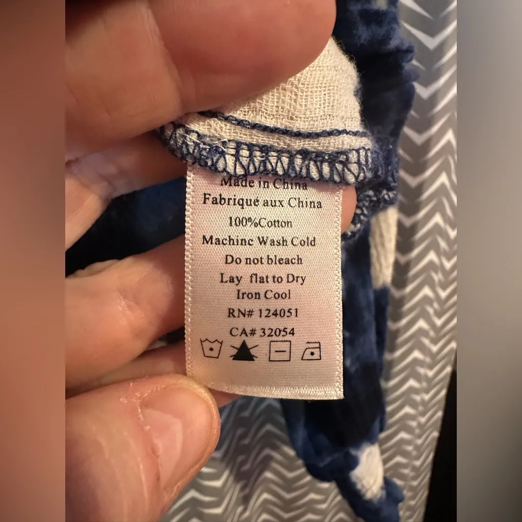 Anthropologie / Porridge | Blue Tie Dye Printed Smocked V Neck Top, size S - Image 9