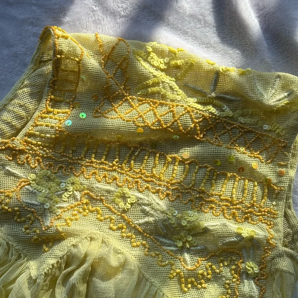 Beaded Sequin Floral Star Lace Sheer Flowy Yellow Top - Image 4