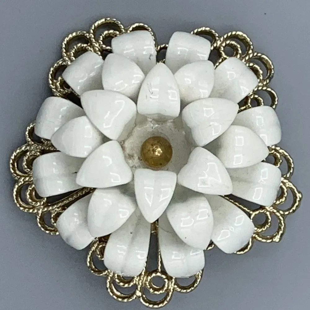 Vtg Sarah Coventry Snow Flower Pin Brooch Clip Earring Set Open Weave Petal - Image 11