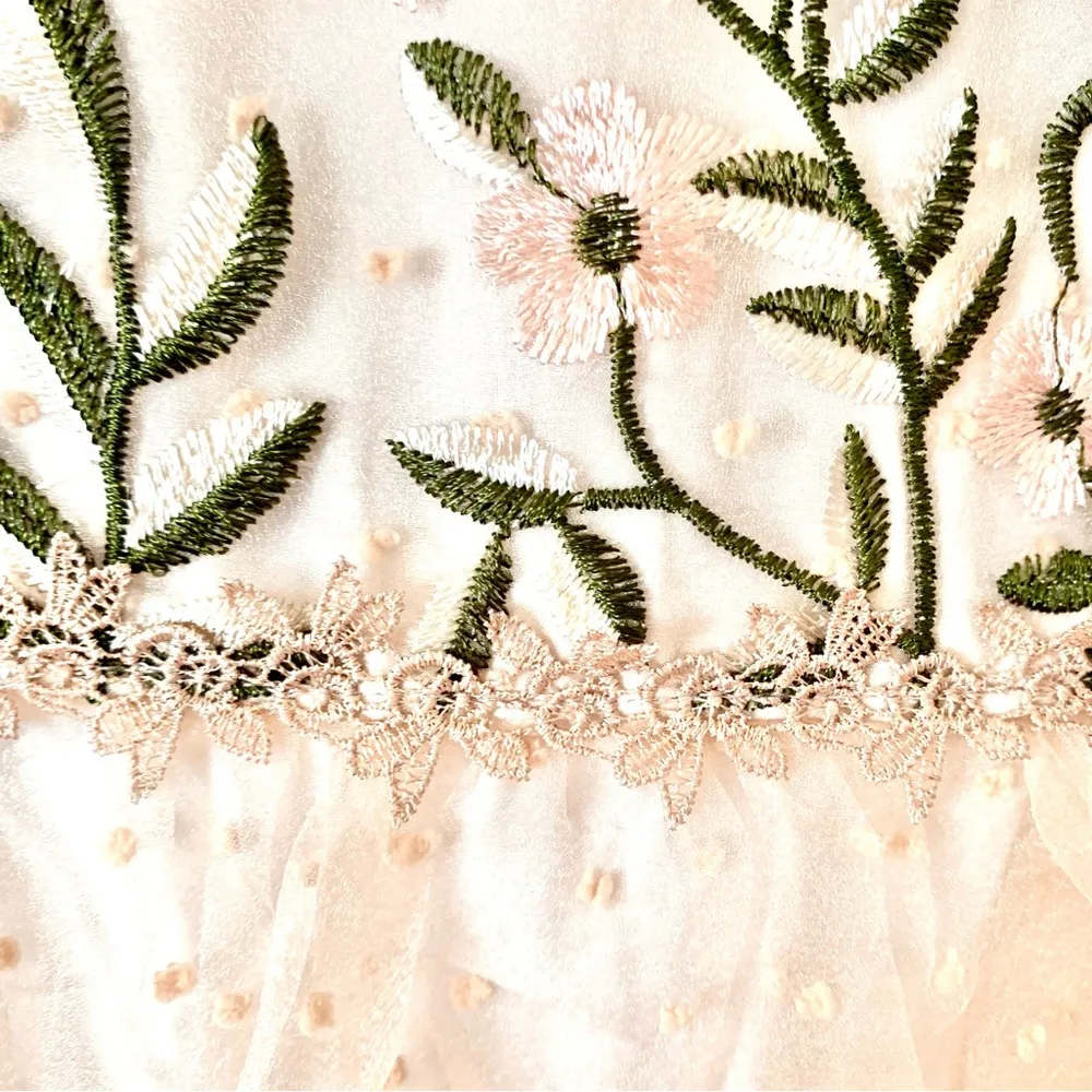 Belle Terre Cream, Blush, Tan, Green Lace Embroidered Floral Dot Tulle Dress. Pink Size XXL - Image 8