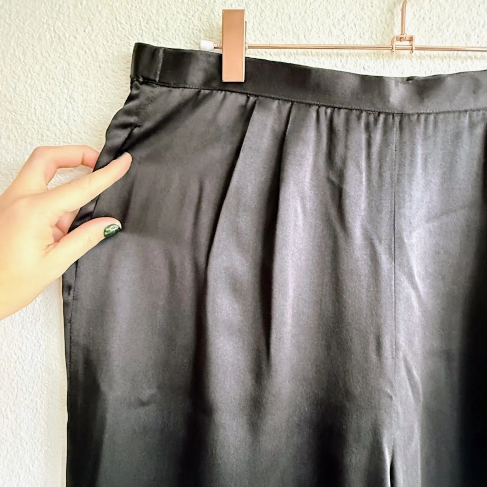 Vintage 1985 Jeanette for St. Martin 100% Silk Pleated Pants in Black size L Size L - Image 3