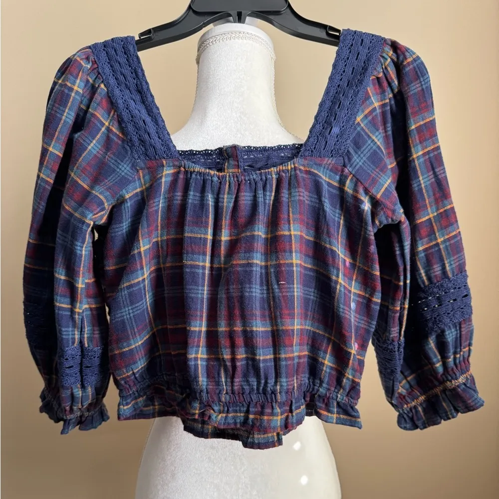 NWT American Eagle Lace Puff Sleeve Cropped Peasant Top - Image 9