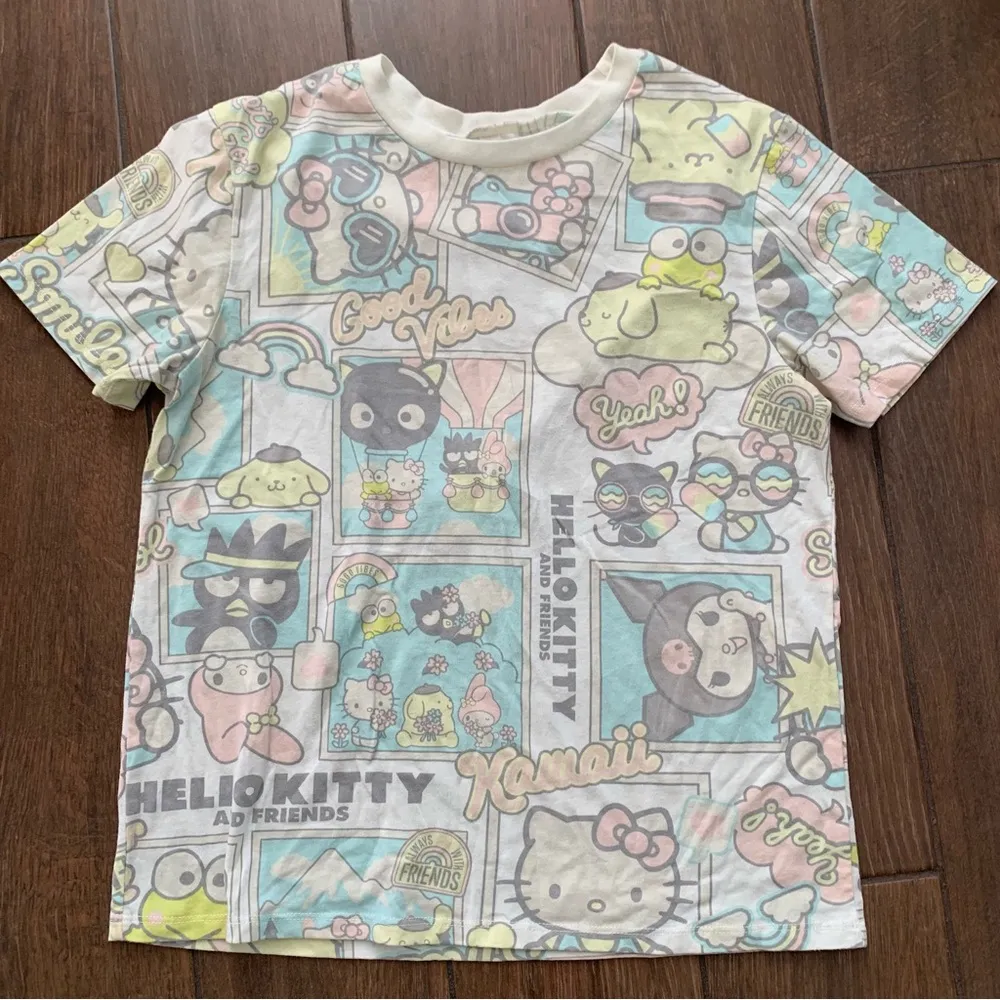Sanrio Hello Kitty Love Tribe T Shirt size S - Image 2