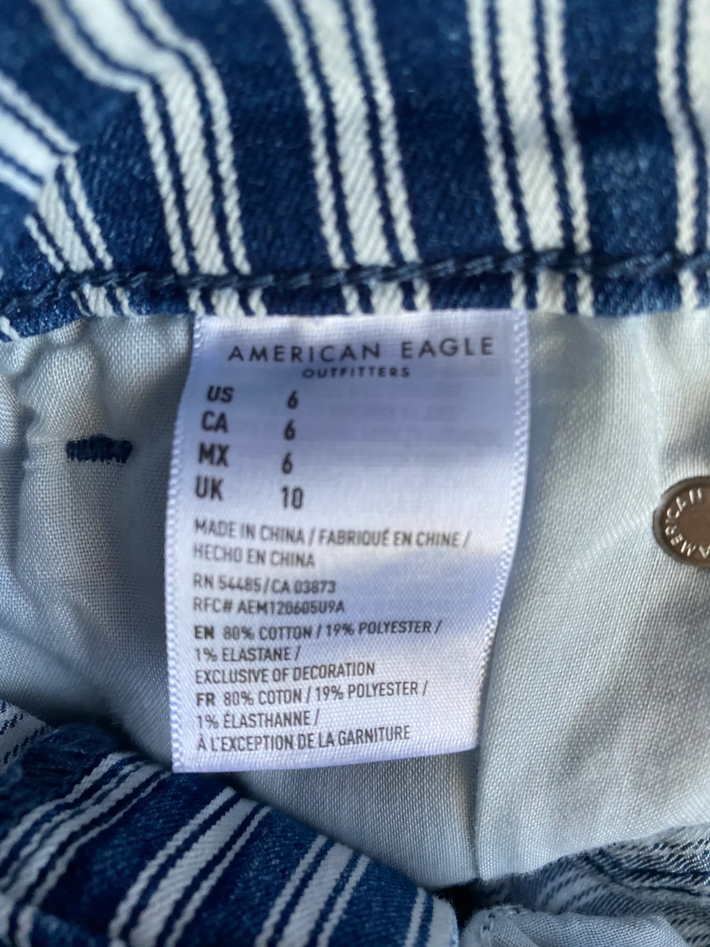 American Eagle Outfitters Shorts - Image 3