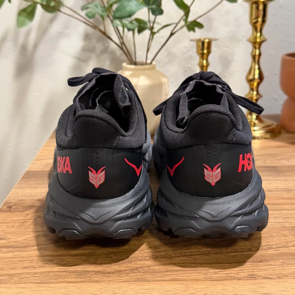 Hoka One One NWOB Women’s 9B Speedgoat 5 GTX Spike Trail Running Shoes Athletic - Image 4