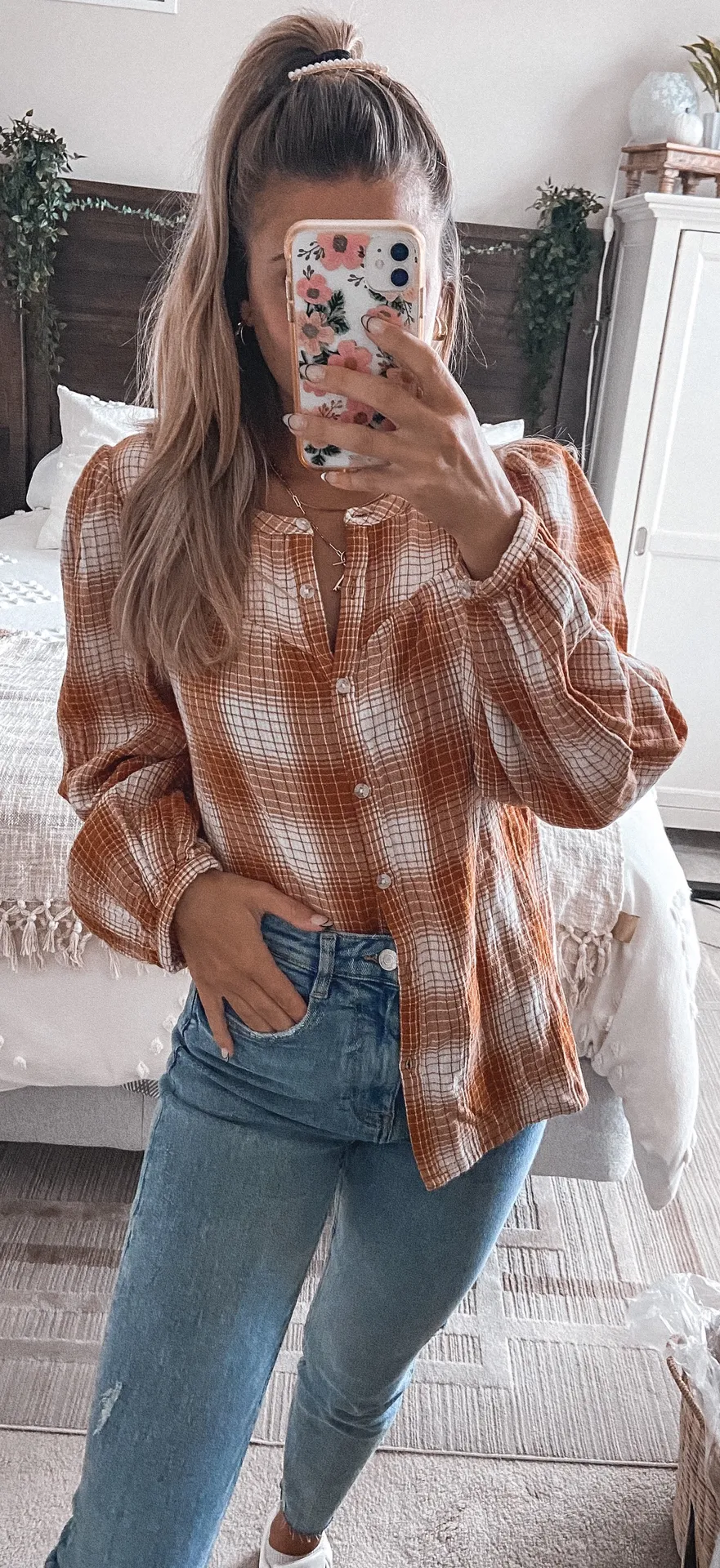 Universal Thread Orange Flannel  - Image 4