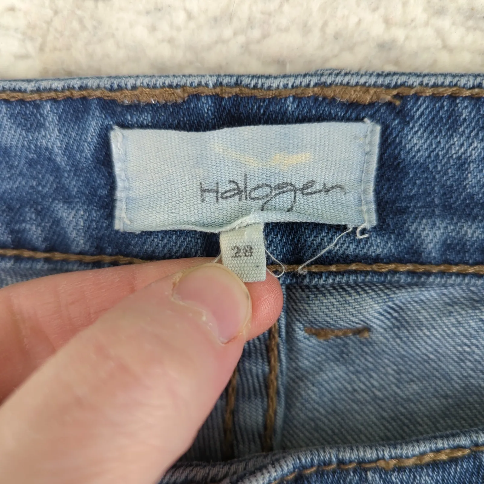 Halogen Girlfriend Jeans Distressed Slim Women's Size 28 Stretch‎ - Image 8