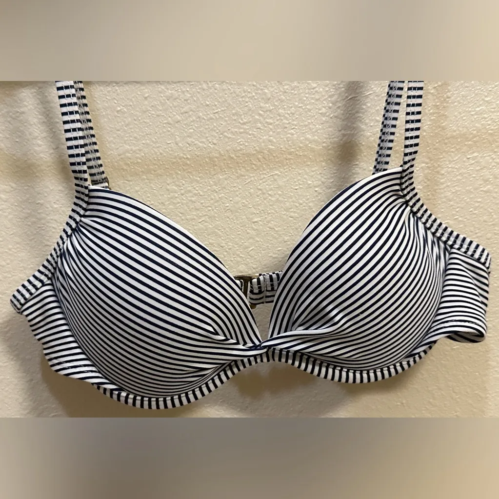 Xhilaration Nautical Navy White Push Up Bikini Top Women's Sz Small - Image 2