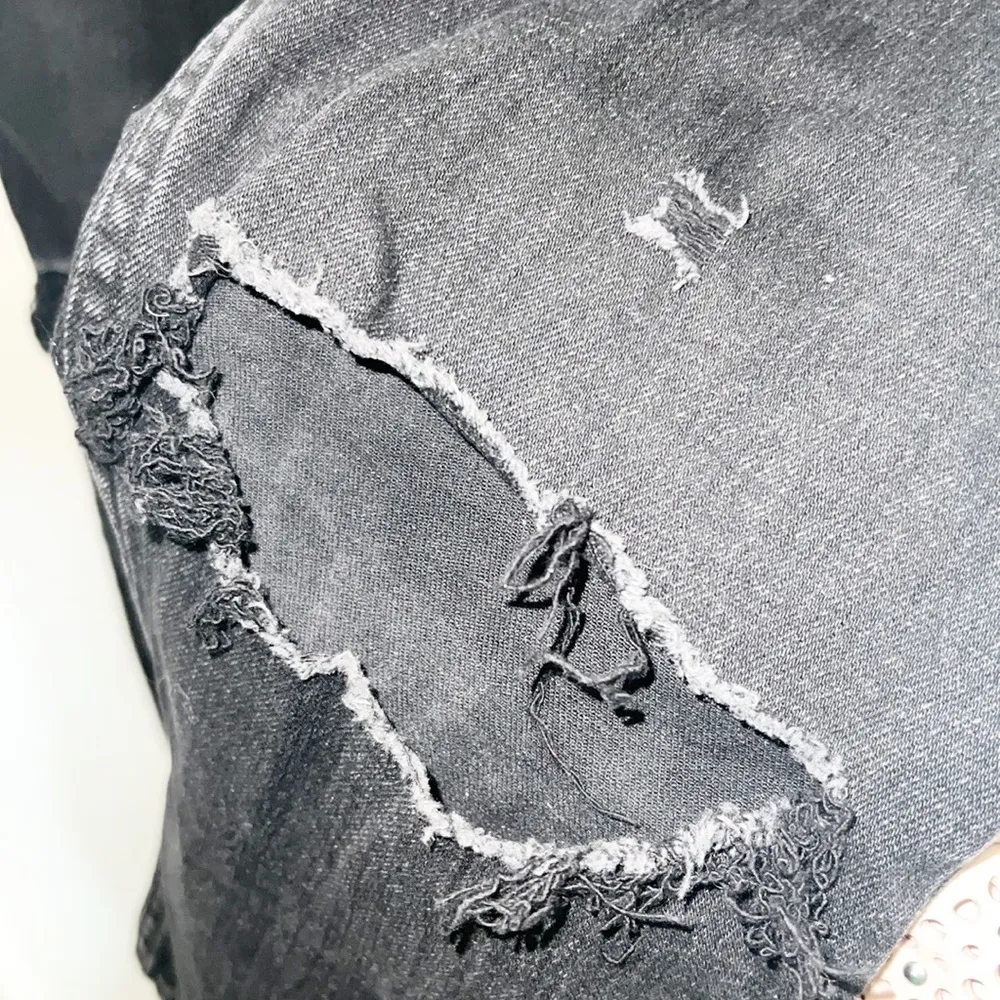 Curve Love Black Distressed The Mom High Rise Raw Hem Jean - Image 4