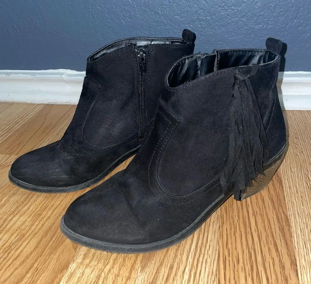 Faded Glory women’s' Fringe ankle zipper Booties size 6 black cowboy faux suede - Image 4