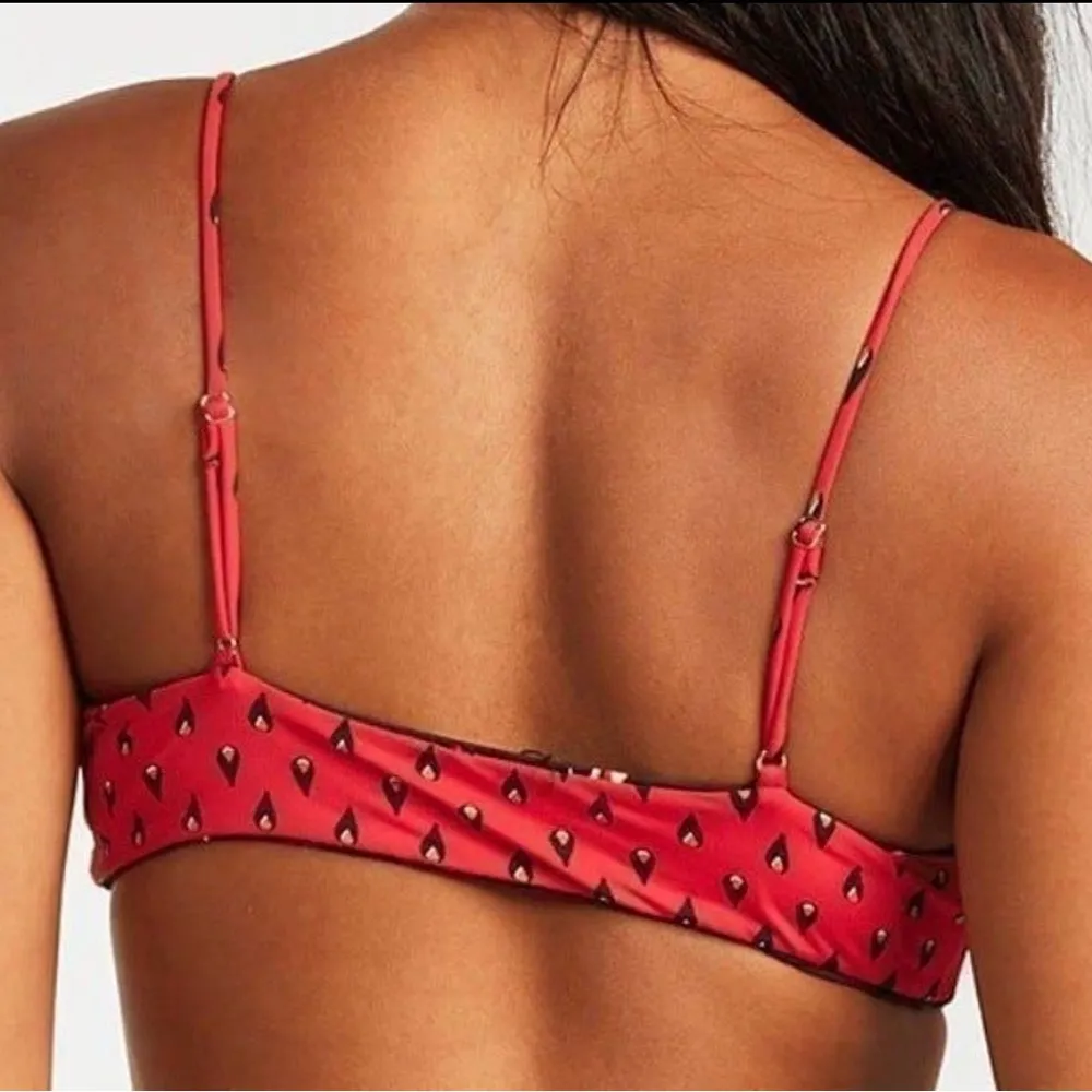 Crimson Geometric Falling Bikini Top by Billabong NWT - Image 3