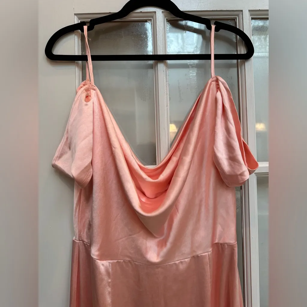 Boohoo Occasions Satin Cowl Peplum Hem Maxi Dress Blush Pink US Size 10 NWT - Image 3