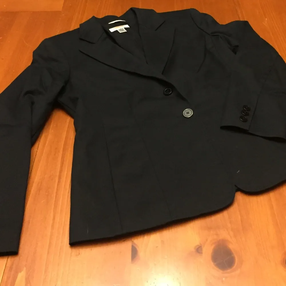 Talbot's Basic Navy Blazer Sz 8 Petite vintage 1990’s - Image 3