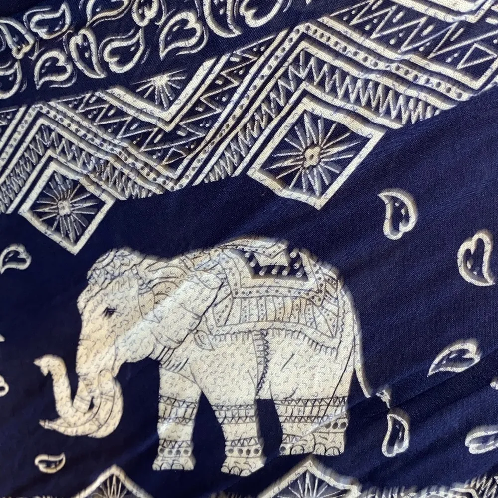 Bohemian Harem Yoga Drop Crotch Cotton Blue Elephant print romper / jumpsuit Size L - Image 8