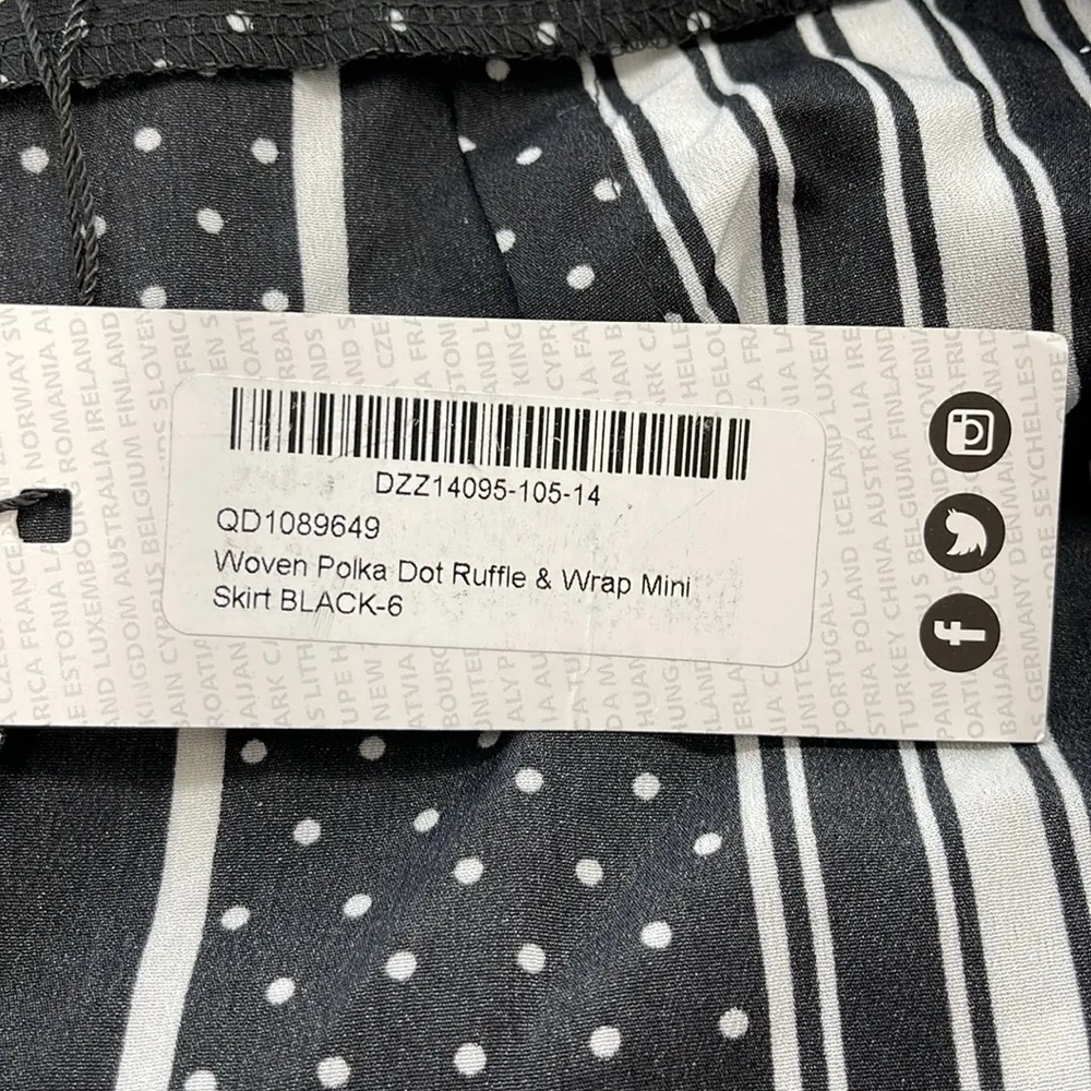 Boohoo Night NWT Black White Woven Stripe Polka Dot Ruffle Wrap Mini Skirt - Image 5