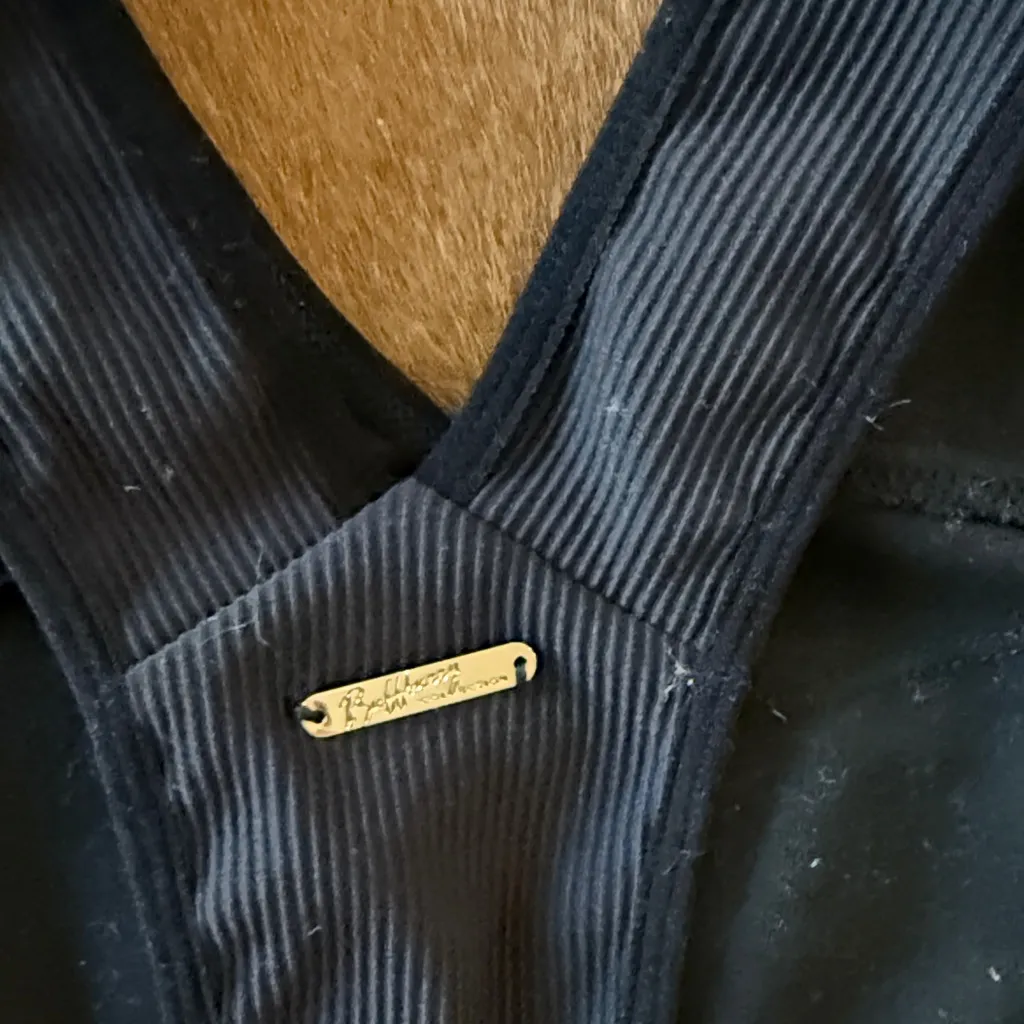 BuffBunny Black Sphinx Sports Bra - Image 3