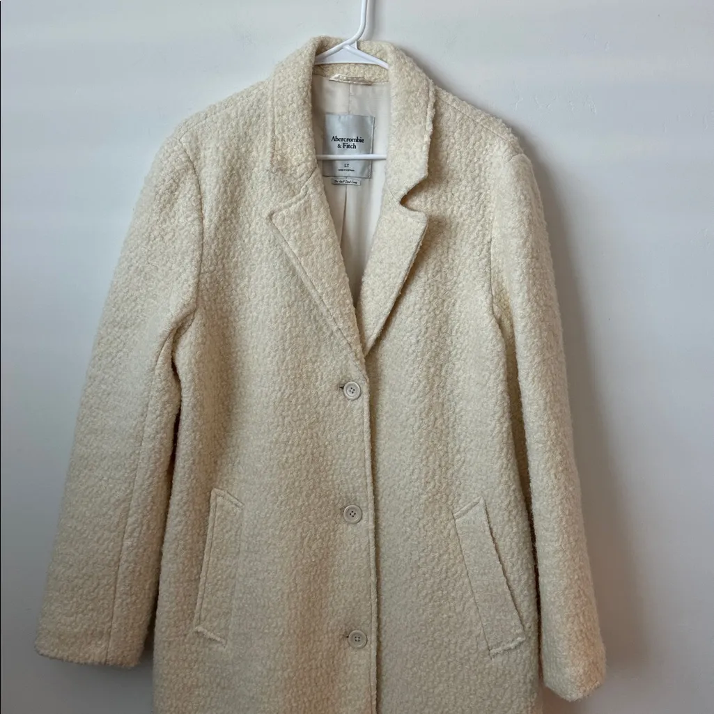 Abercrombie and Fitch A&F Wool Blend Dad Coat in Cream Size: LT - Image 5