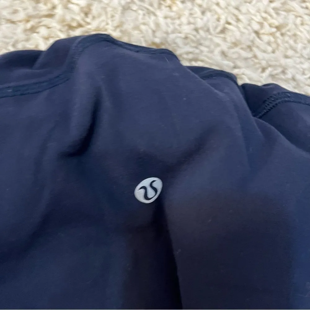 Lululemon navy align 21” leggings size 2 - Image 2