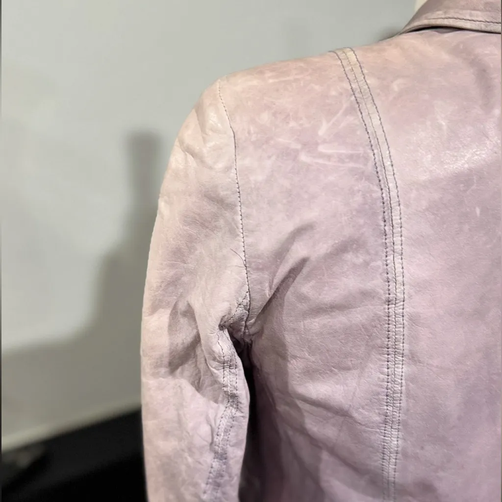 Alice + Olivia  LILAC DISTRESSED LAMBSKIN JACKET - Image 7