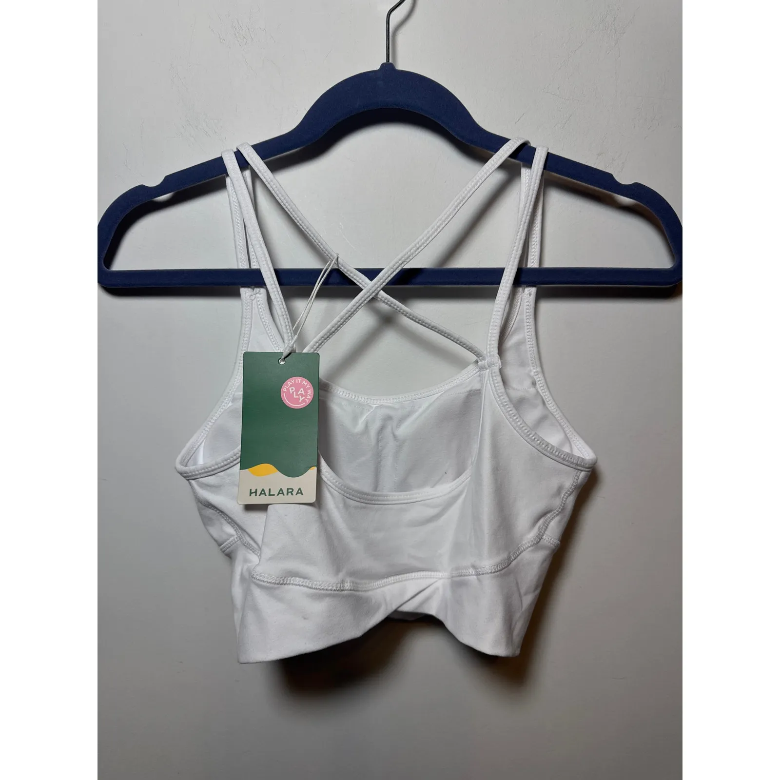 Brand New Halara Women's Size Small Racerback Sports Bra White - Image 3