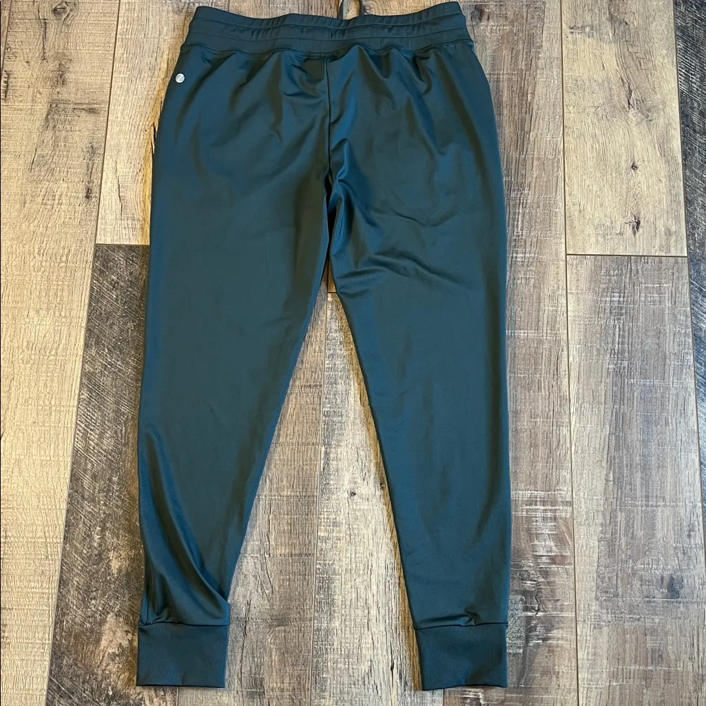 Z by Zella Green Stretch Joggers Size Large - Image 7