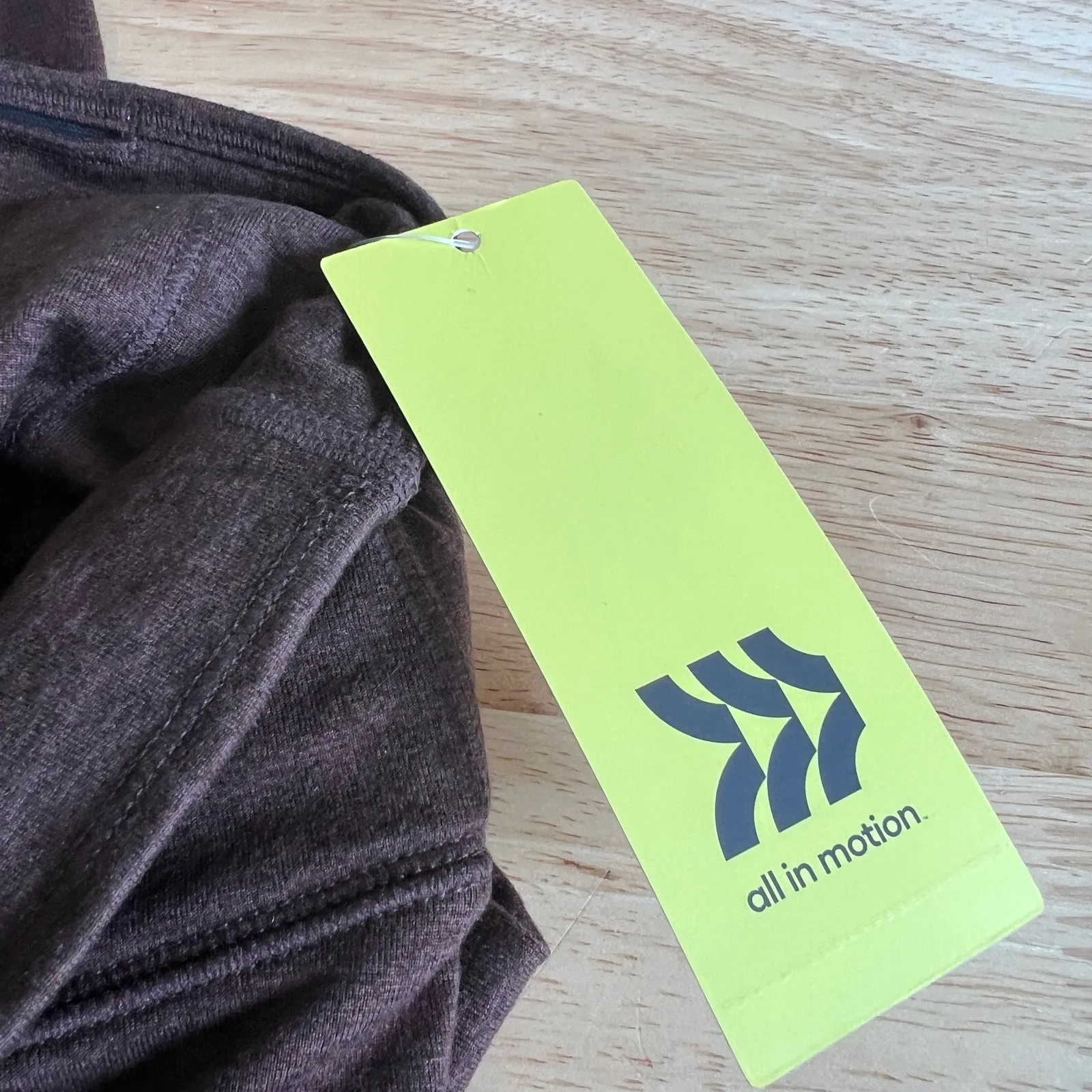 All in Motion Espresso Allover Cozy Ultra High-Rise Leggings - Size XS - NWT - Image 7