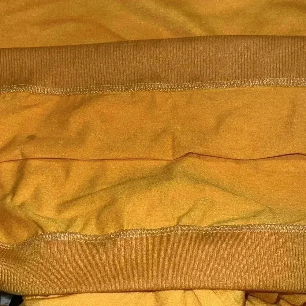 Moking Top Love Me Love Me Not Women’s Hoodie B5 Gold - Image 5