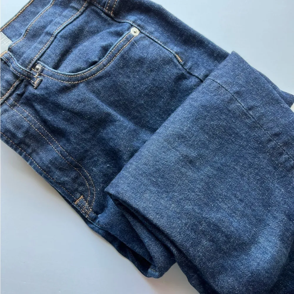 Everlane • Dark Wash Skinny Jeans - Image 3