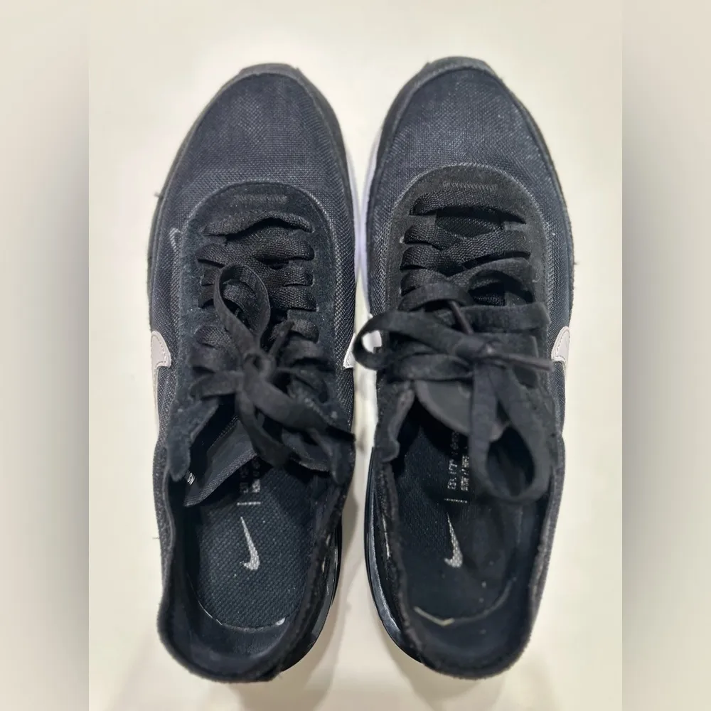 Nike One Waffle Black and White Running shoes 7 - Image 6