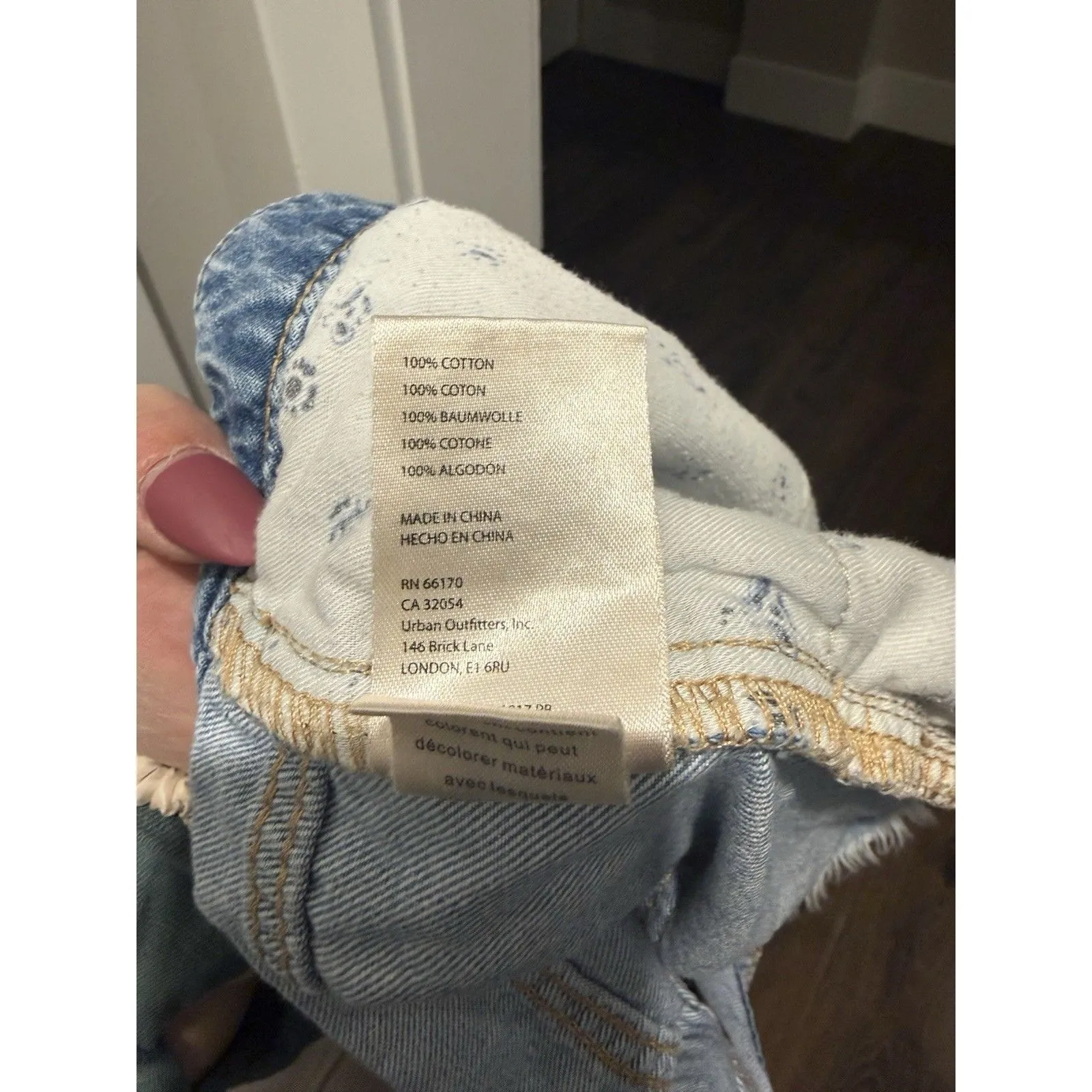 Pilcro Anthropologie Cut Off Button Fly Blue Denim Jean Shorts Sz 28 Distressed - Image 5