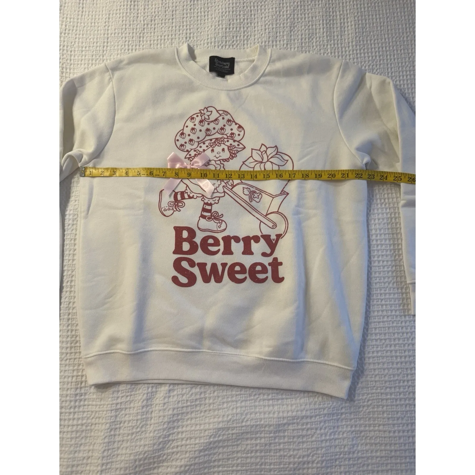 Strawberry Shortcake "Berry Sweet" Sweatshirt Women's Large Pink Bow Coquette - Image 5