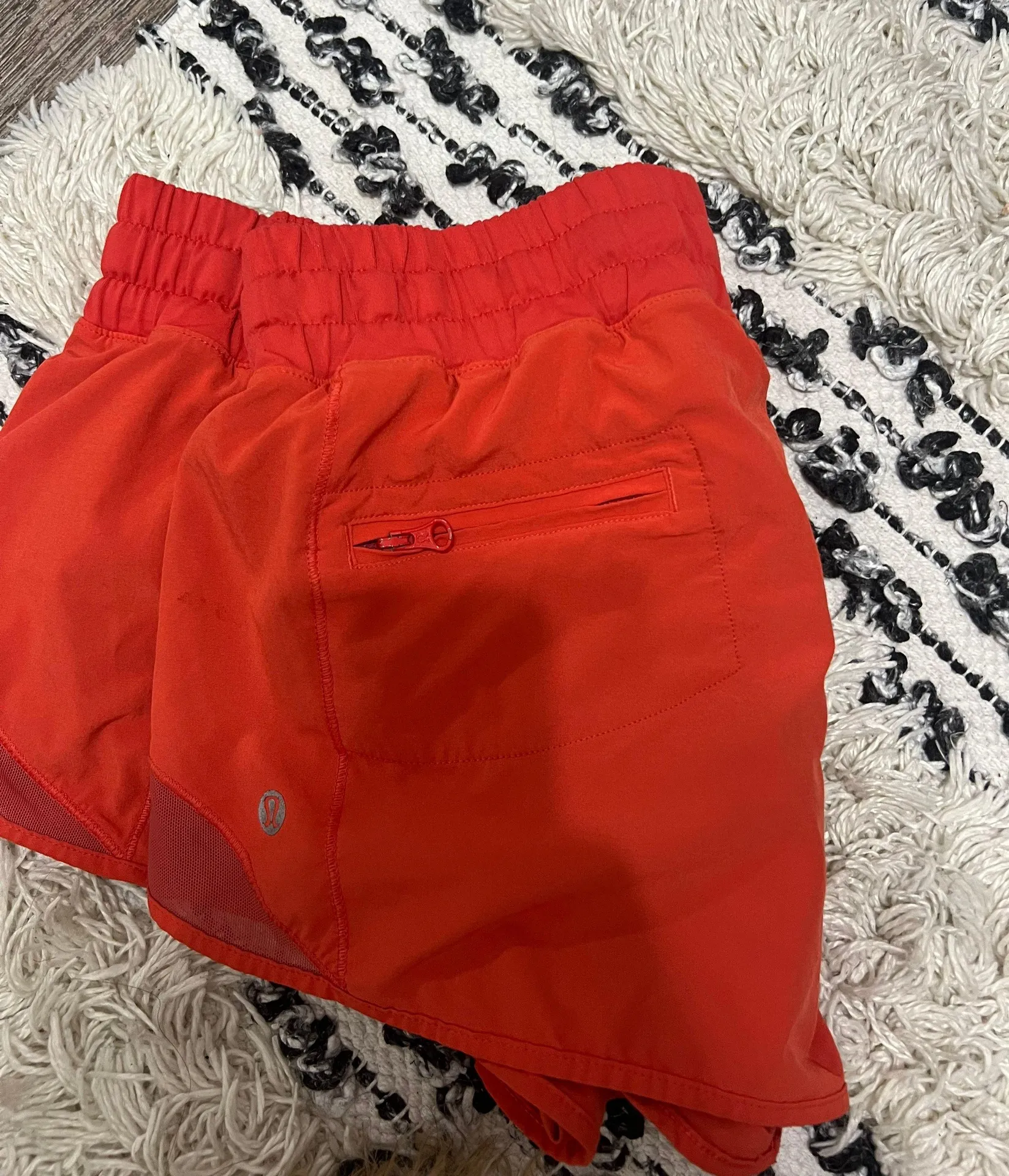 Lululemon Hotty Hot Shorts - Image 5