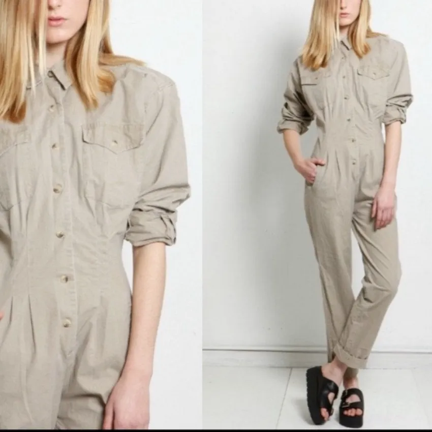 Vintage 1983 safari style khaki jumpsuit size small - Image 2