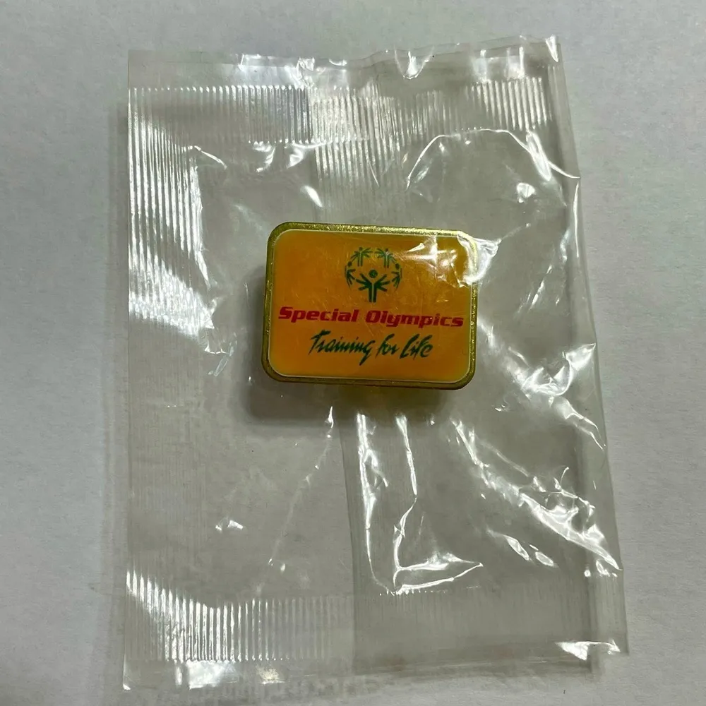 Special Olympics Pin Vintage late 90’s - Image 2