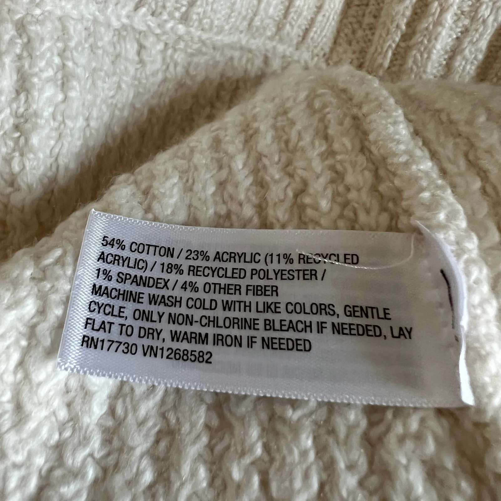 Universal Thread Women's Cream Mini Sweater Skirt - Size XL - NWT - Image 4